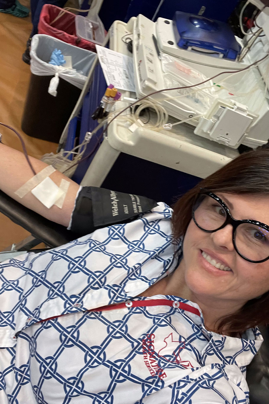 Grid-Vertical-Karie-Donating-Blood Karie, president, donating blood