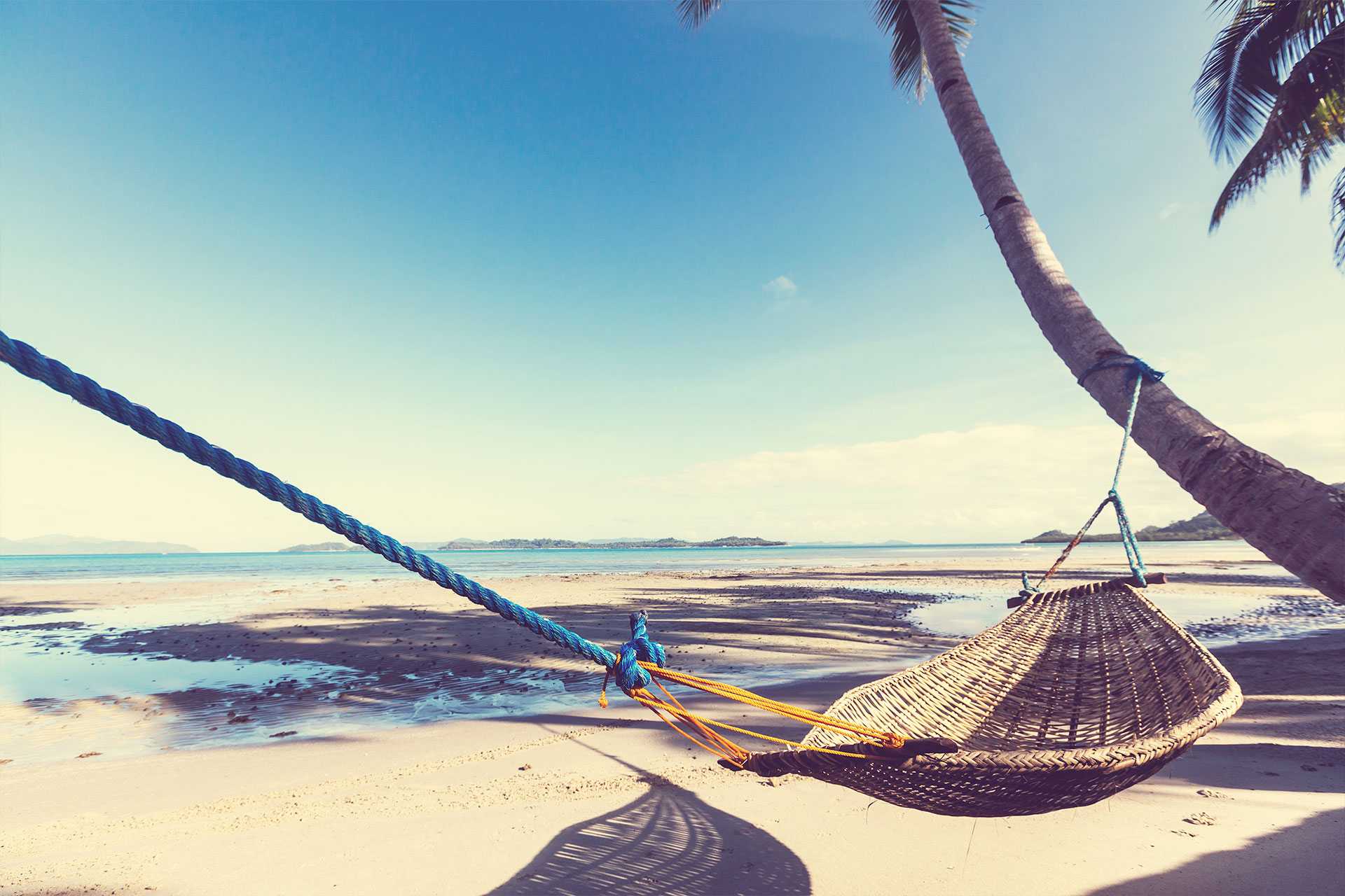 Hero-Beach-Hammock-Relax