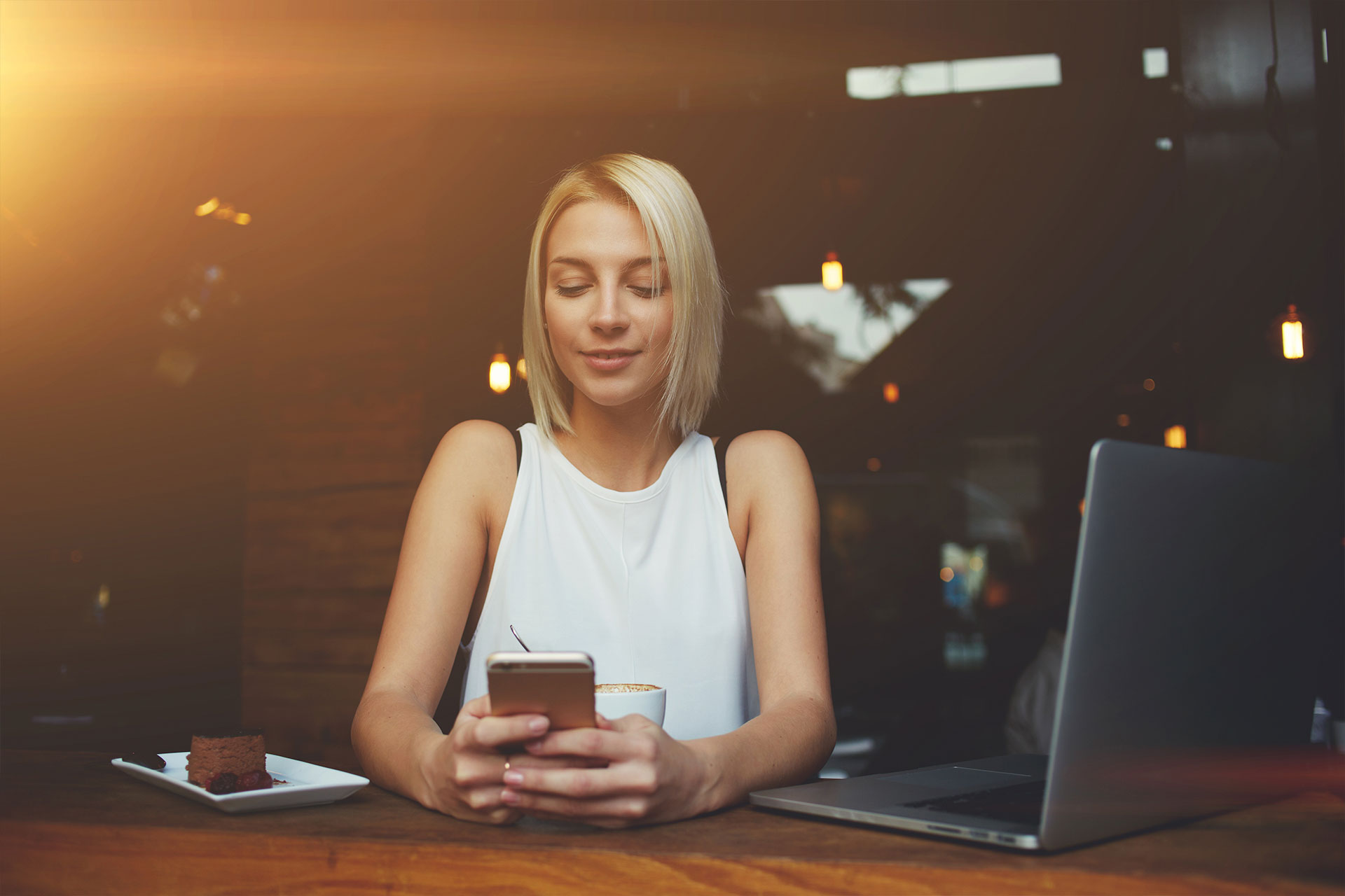 Hero-Computer-Phone-Coffee