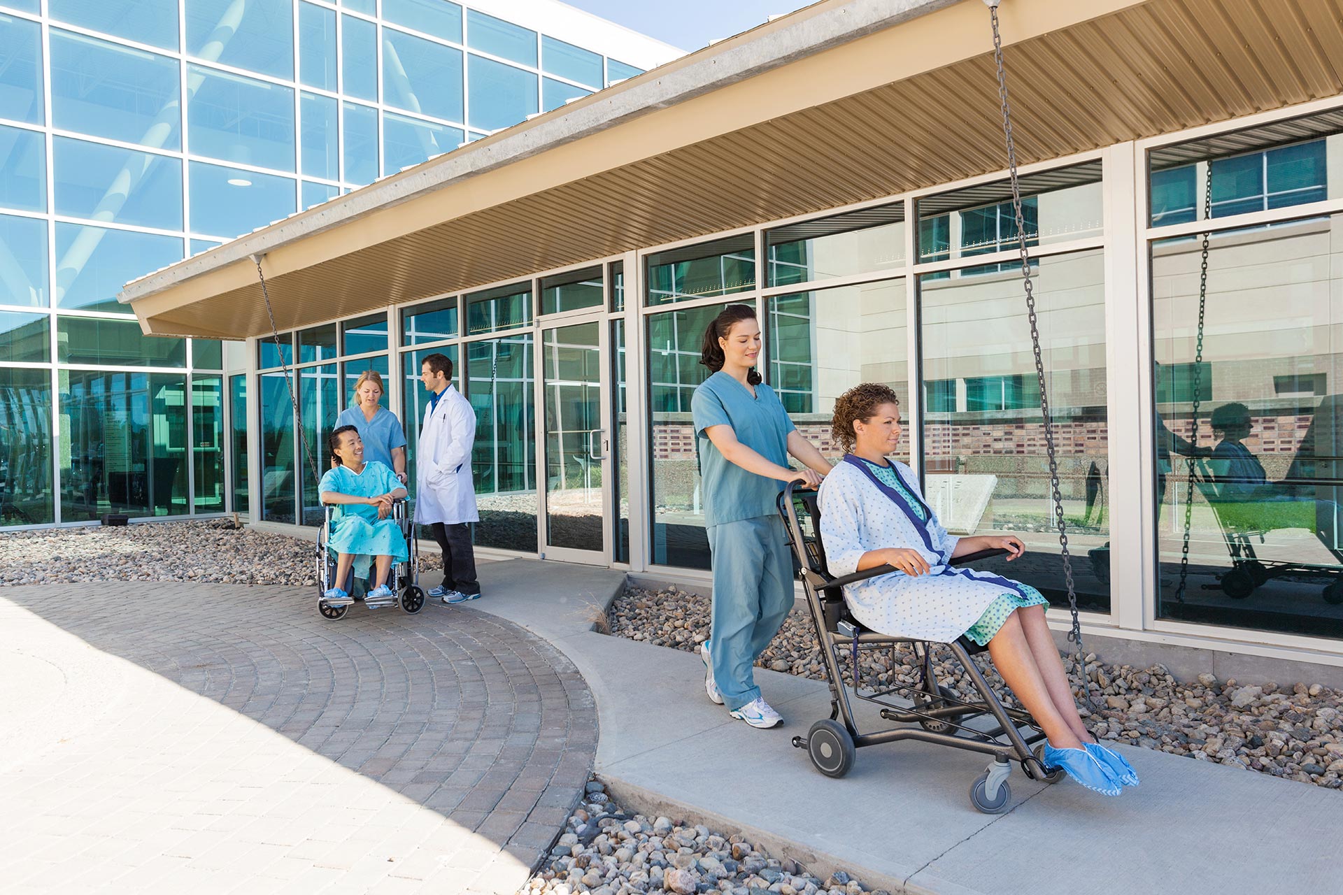Hero-Health-Center-Outside quality comprehensive health center
