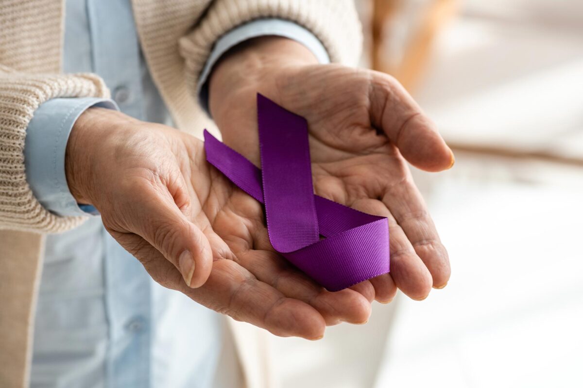 Powerful Common Experiences Cancer Survivors: Positive Bonds