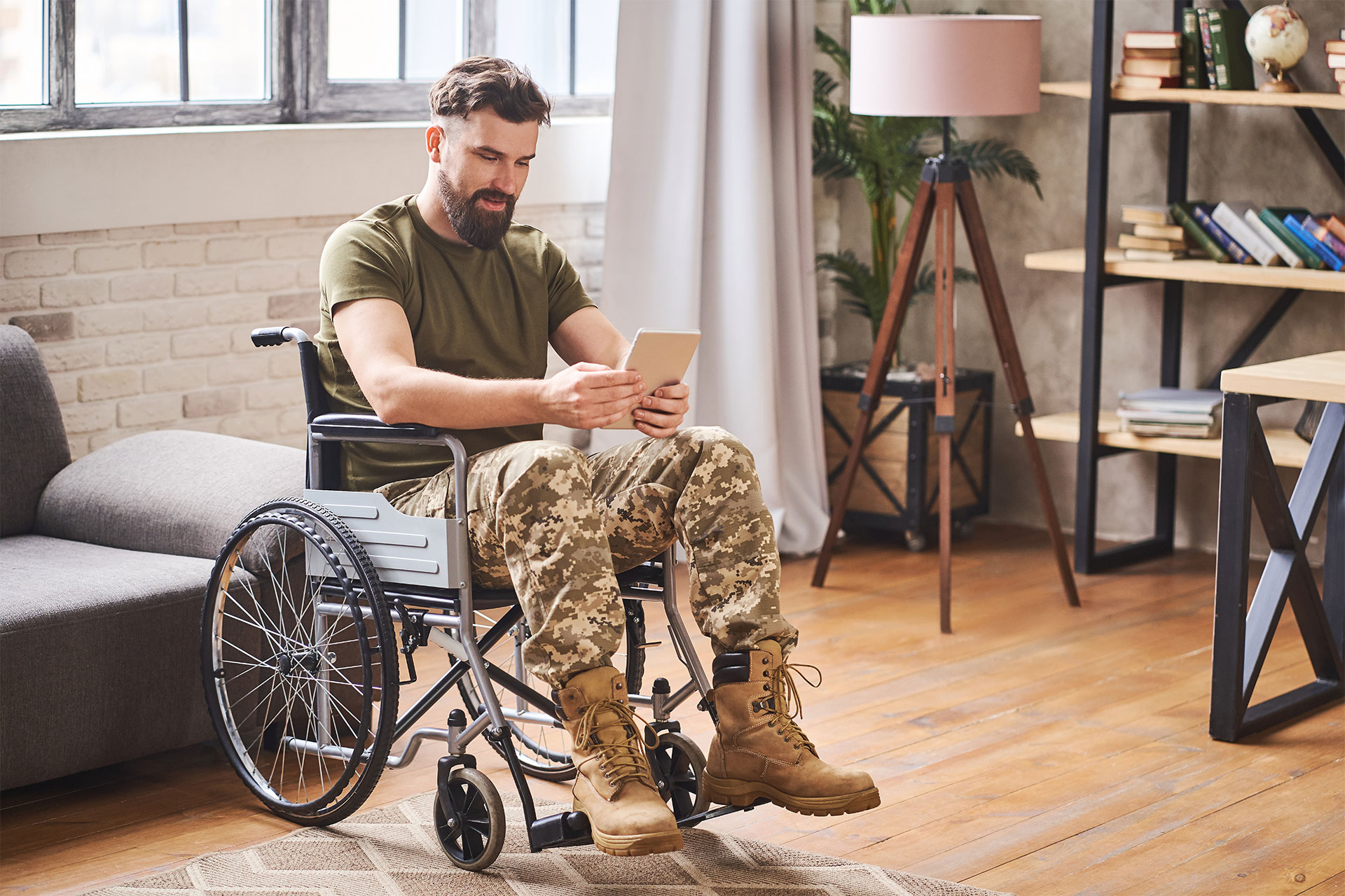 paraplegic soldier 